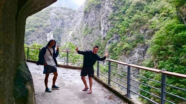 環島這樣玩｜機車環島十六天十五夜三個人兩輛機車，一生難忘的旅程!!!