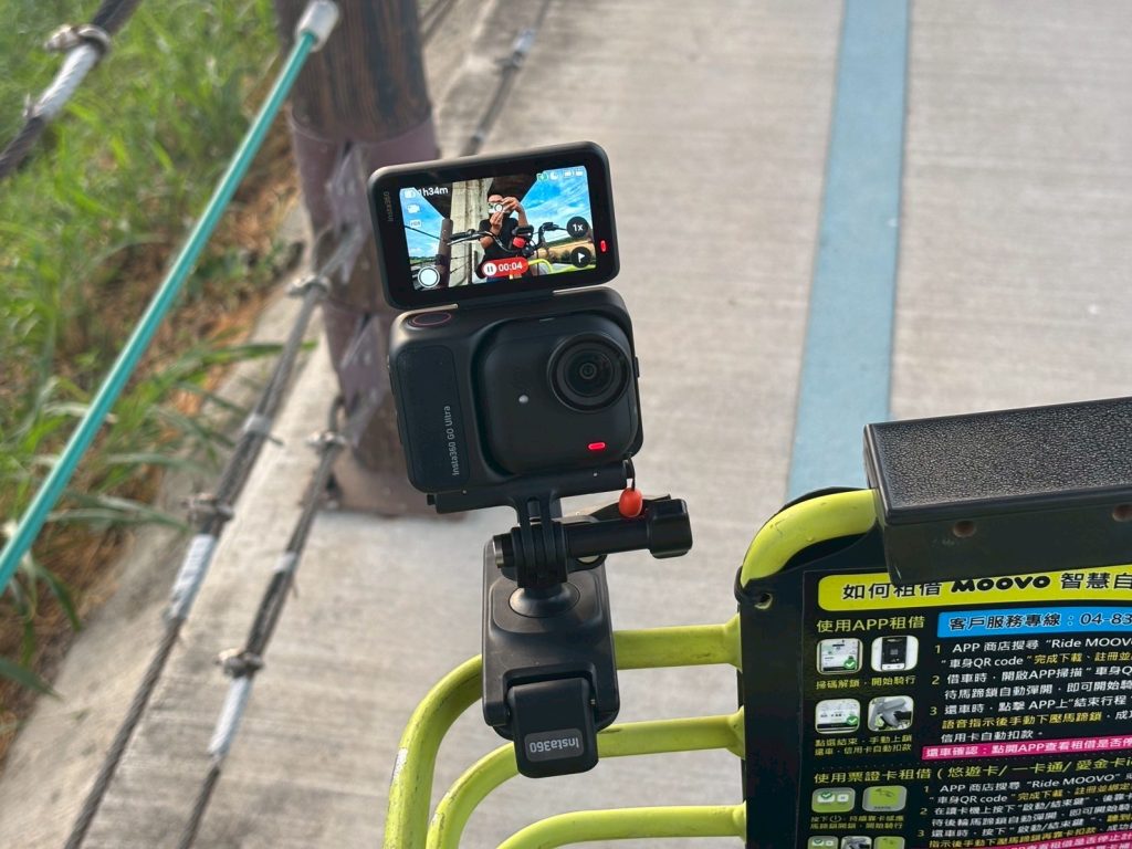 Insta360 GO UItra開箱以及評測｜體積極小的運動相機，重新定義口袋相機｜2025你不可以錯過的Vlog相機