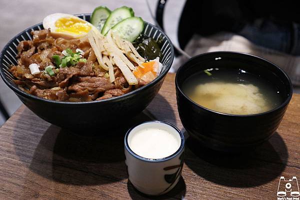 三杉日式創作料理招牌豚丼加A套餐.jpg